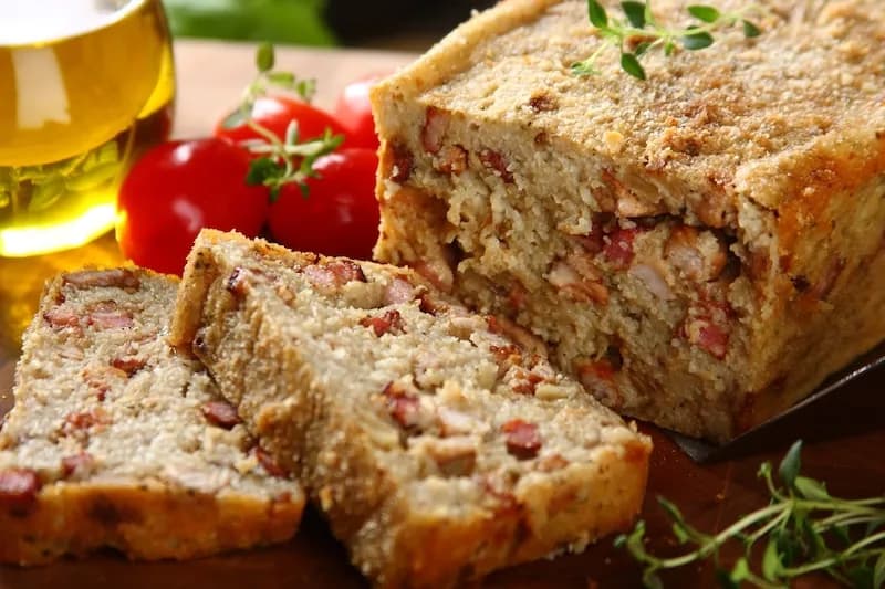 Prosty przepis na babkę ziemniaczaną - idealna na obiad