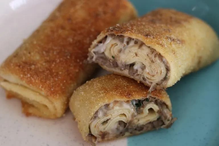 Ile kalorii ma krokiet z pieczarkami? Zaskakujące różnice w kaloriach