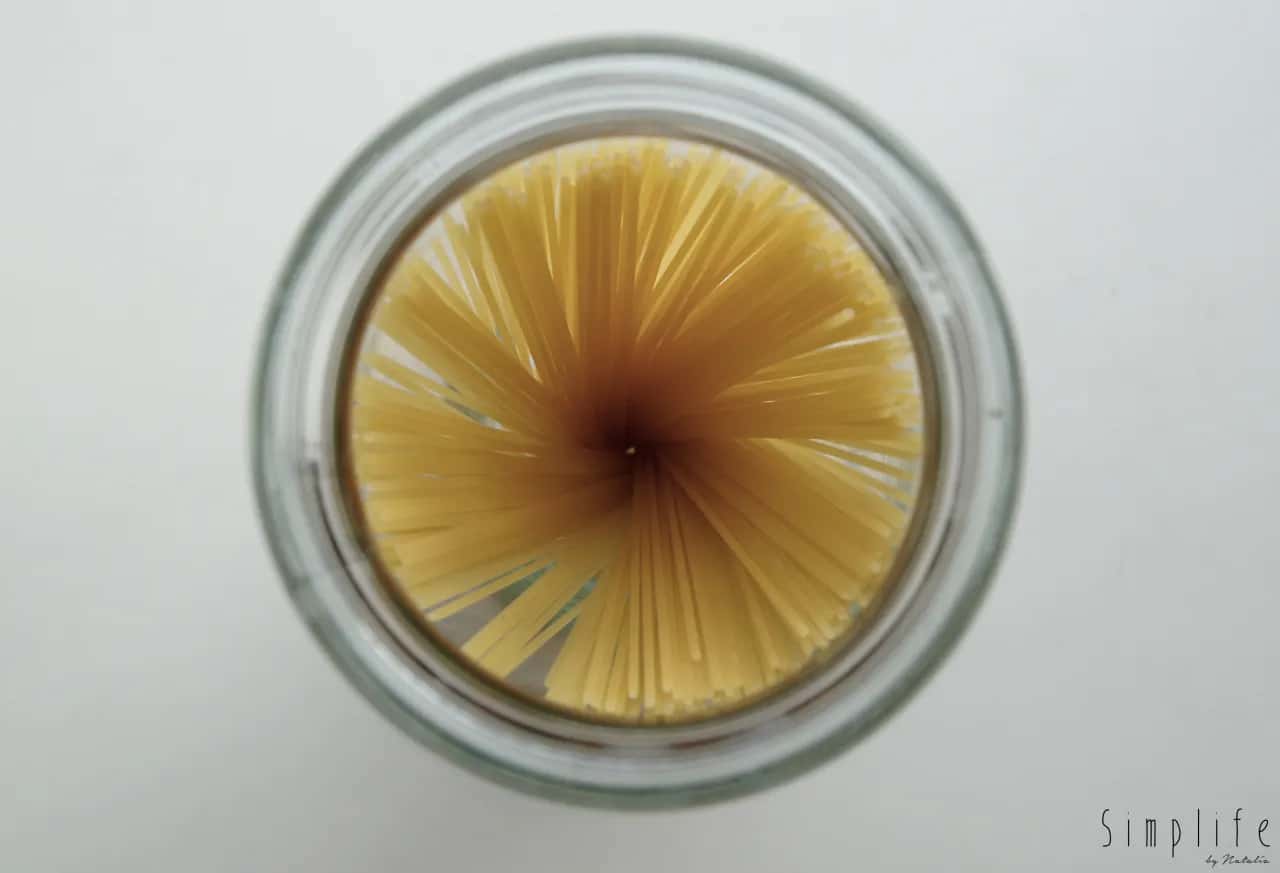 Ile to 1/3 szklanki wody? Ml, g i triki bez miarki!