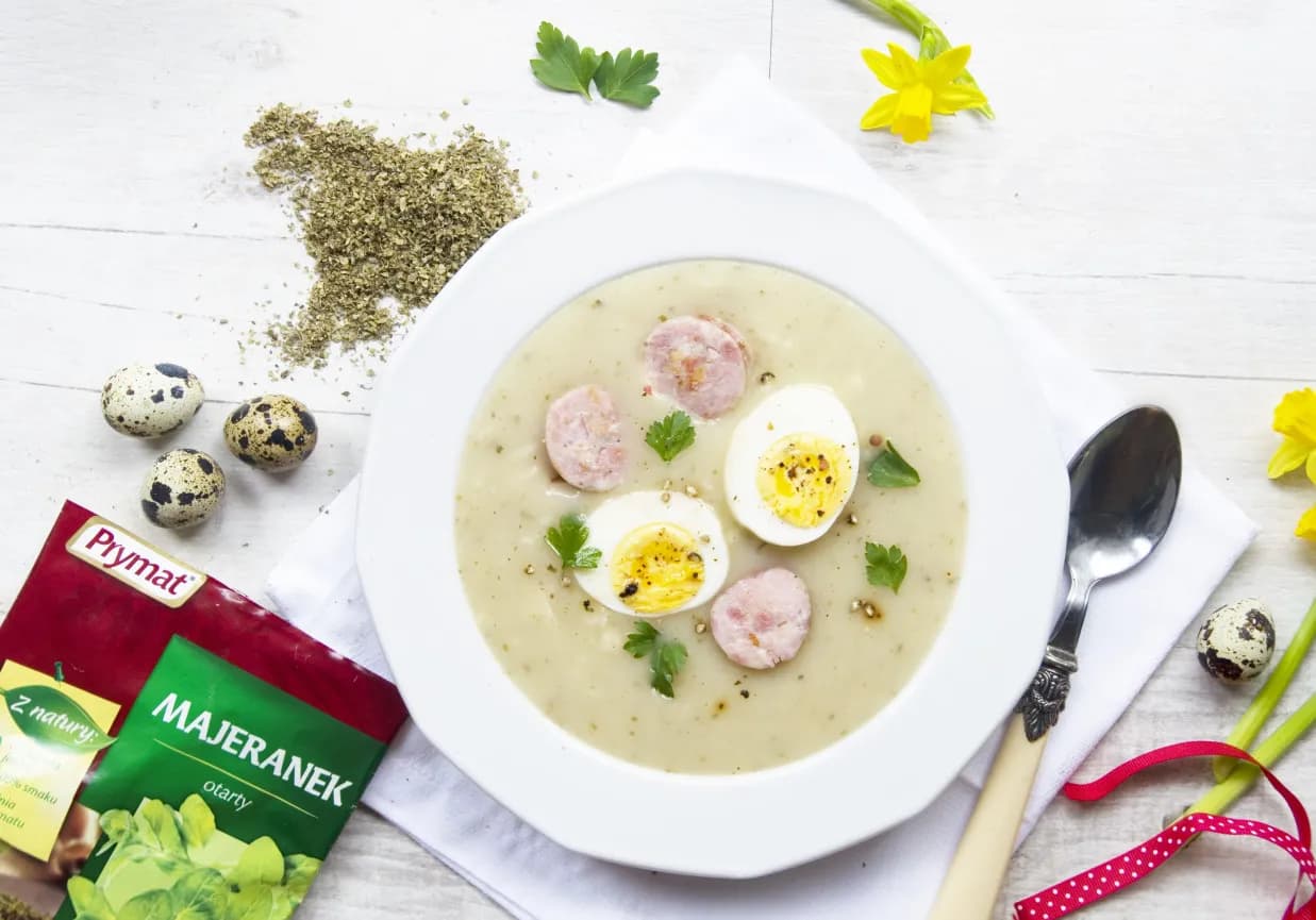 Kalorie białego barszczu z jajkiem i kiełbasą. Zaskakujący rachunek zdrowotny!