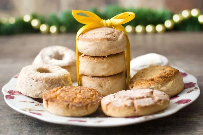 Jaka mąka do ciasta kruchego? Poznaj najlepsze rodzaje i proporcje