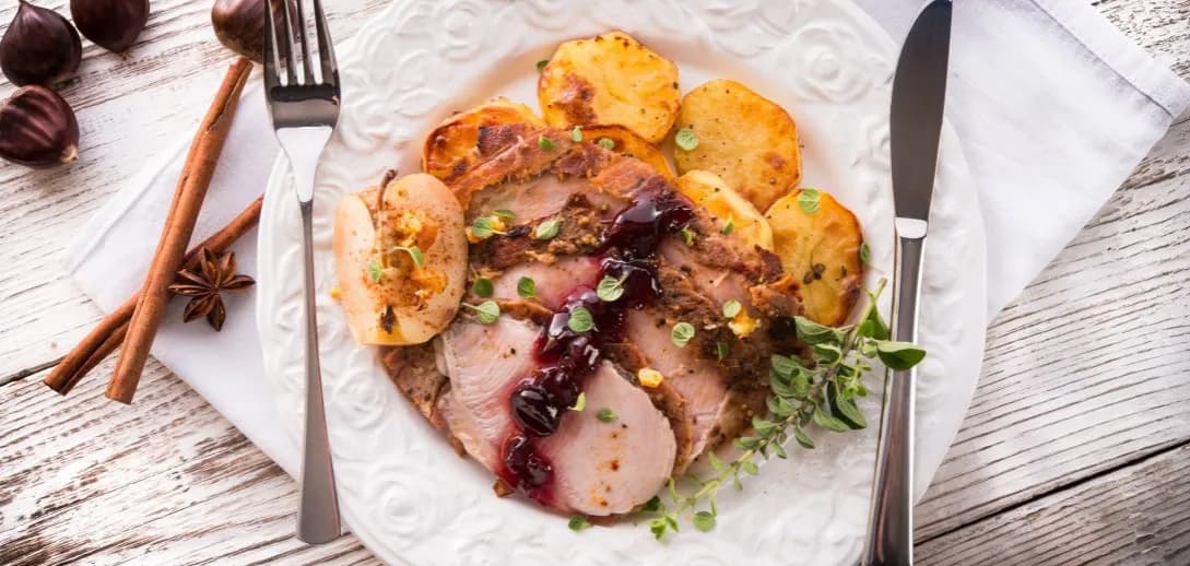 Jakie przyprawy dodać do indyka na idealną pieczeń? Przepis z 12 przyprawami