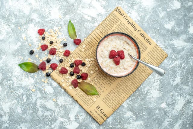 Co zrobić z płatków owsianych? Najlepsze przepisy na słodko i na słono