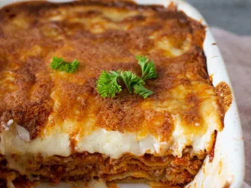 Lasagne ile piec w piekarniku - pyszny przepis