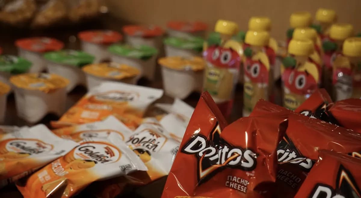 Najlepsze przekąski na wieczór gier towarzyskich: przepisy i pomysły