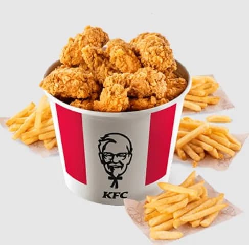 Kubełek KFC dla 2 osób: Ile kalorii was zaskoczy w tym zestawie?