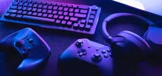 Ewolucja gier: od tradycyjnych spotkań po nowoczesne platformy online